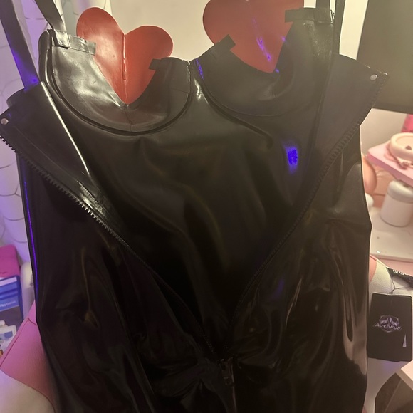 ❤️ Brand new never worn Latex dress ❤️ - Picture 6 of 8